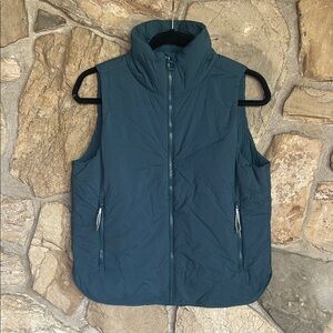 Vuori Teal Women's Vest
